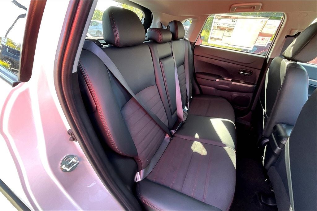 2025 Mitsubishi Outlander Sport 2.0 SE