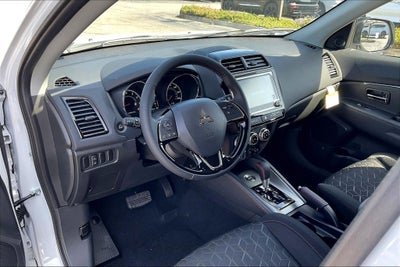 2026 Mitsubishi Outlander Sport 2.0 LE