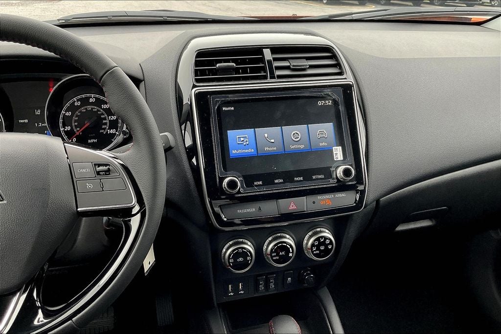 2025 Mitsubishi Outlander Sport S