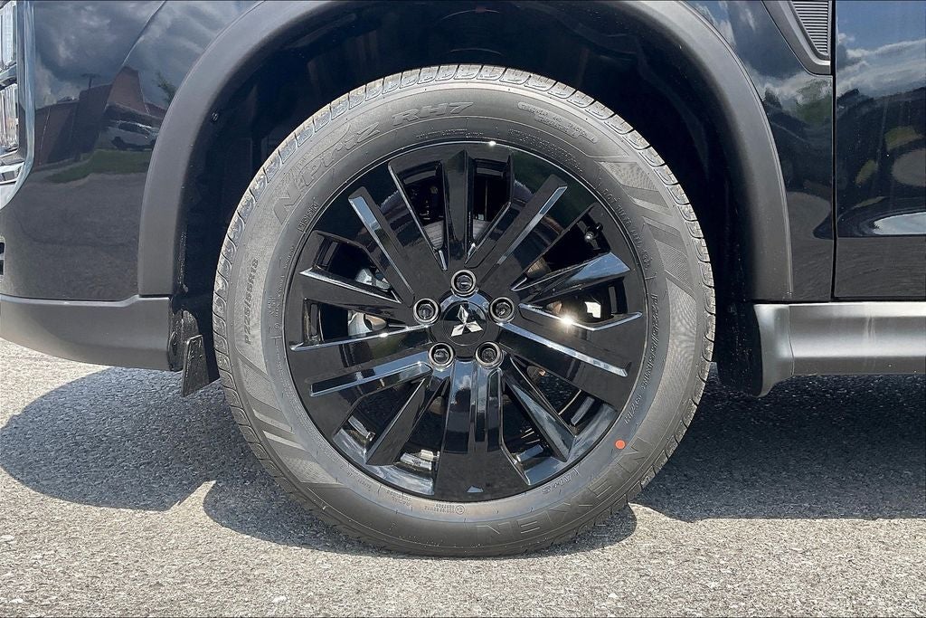 2025 Mitsubishi Outlander Sport 2.0 LE