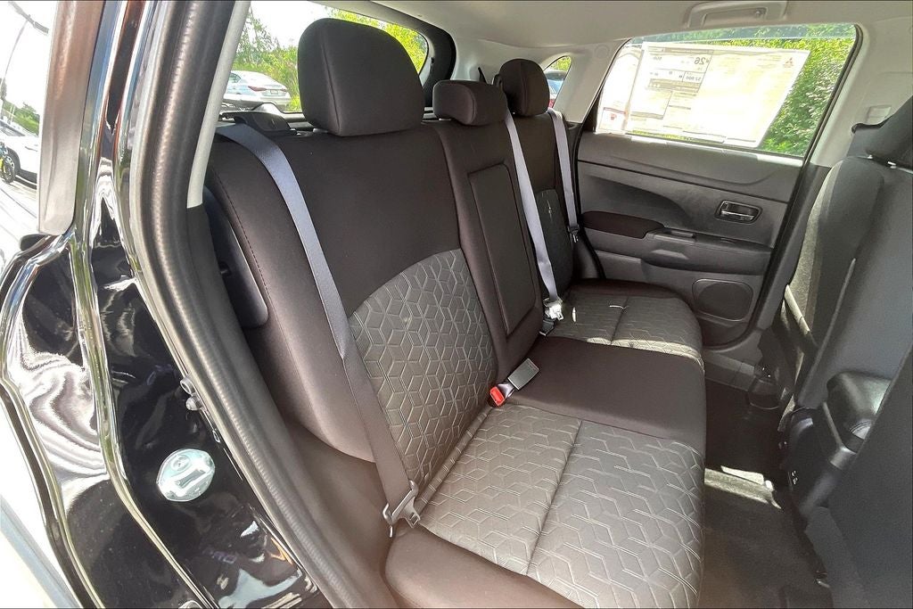 2025 Mitsubishi Outlander Sport 2.0 LE