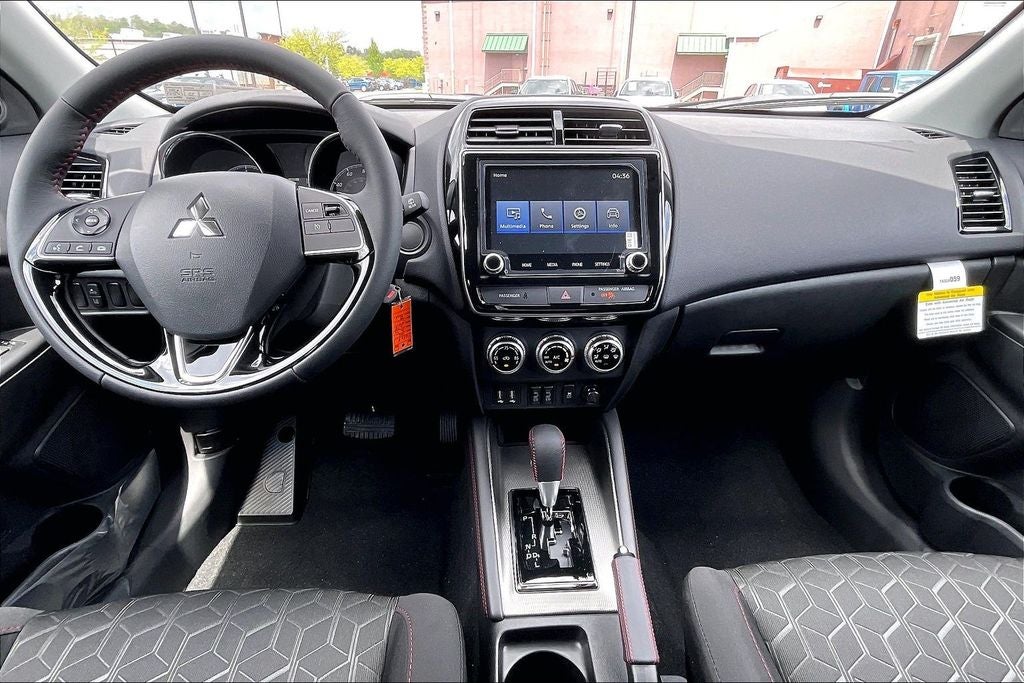 2026 Mitsubishi Outlander Sport 2.0 LE