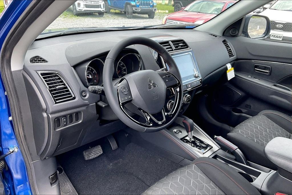 2026 Mitsubishi Outlander Sport 2.0 LE