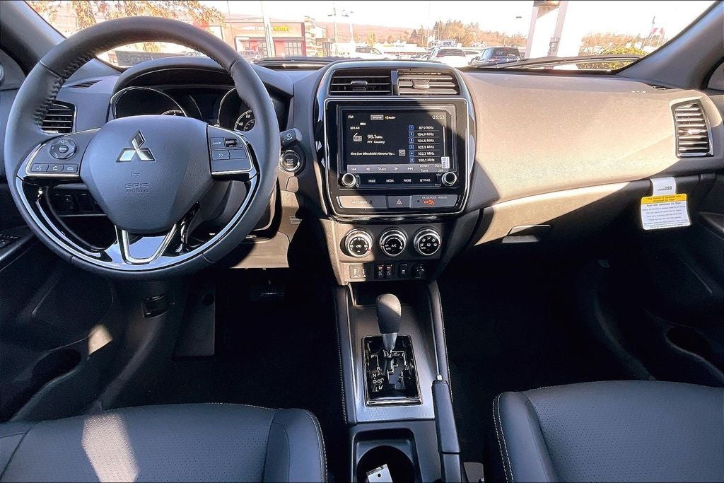 2026 Mitsubishi Outlander Sport SEL