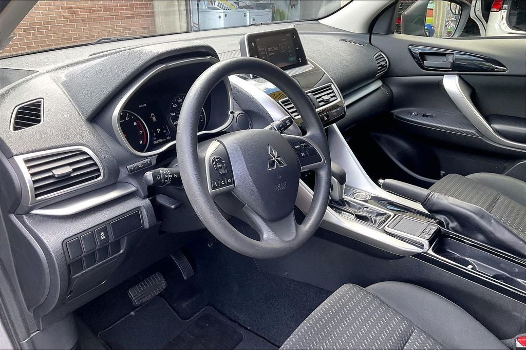 2018 Mitsubishi Eclipse Cross LE