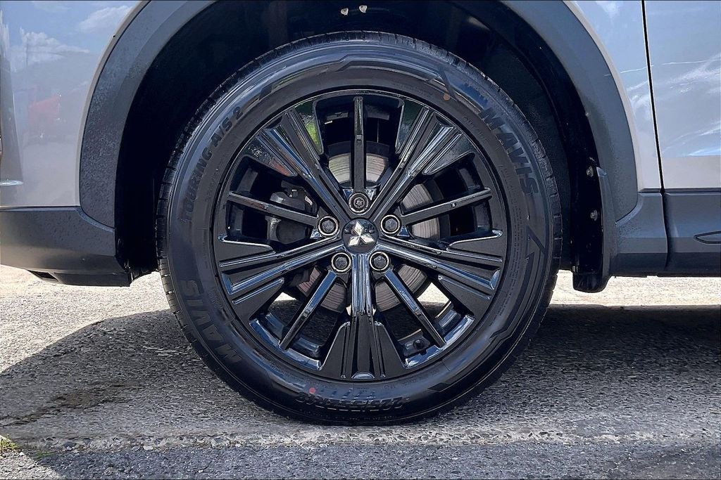 2018 Mitsubishi Eclipse Cross LE