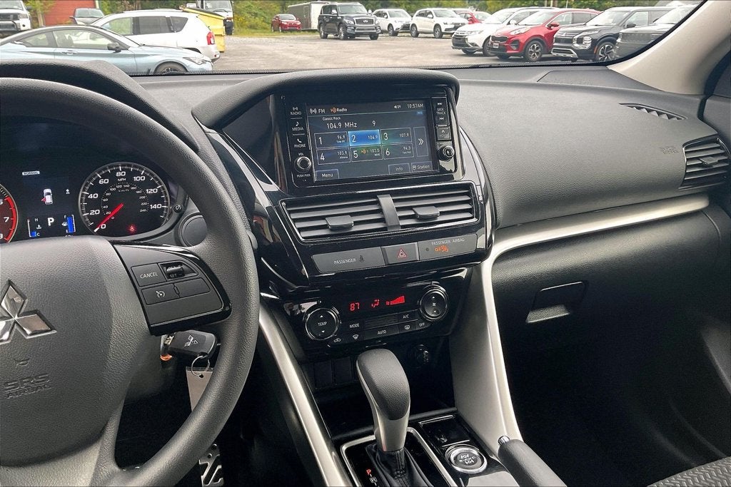 2024 Mitsubishi Eclipse Cross ES