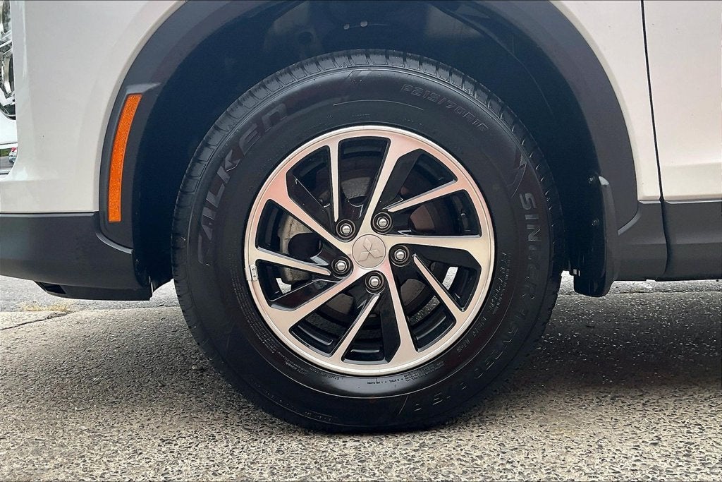 2024 Mitsubishi Eclipse Cross ES