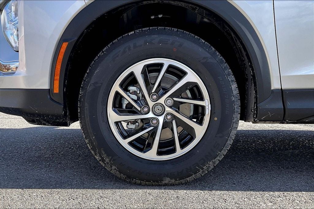 2026 Mitsubishi Eclipse Cross ES