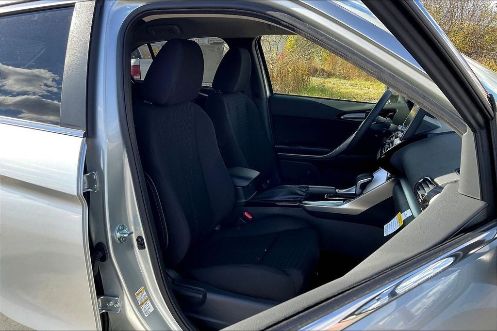 2026 Mitsubishi Eclipse Cross ES