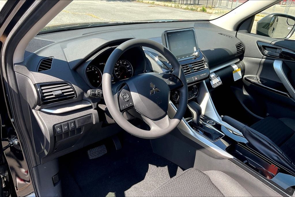 2026 Mitsubishi Eclipse Cross LE