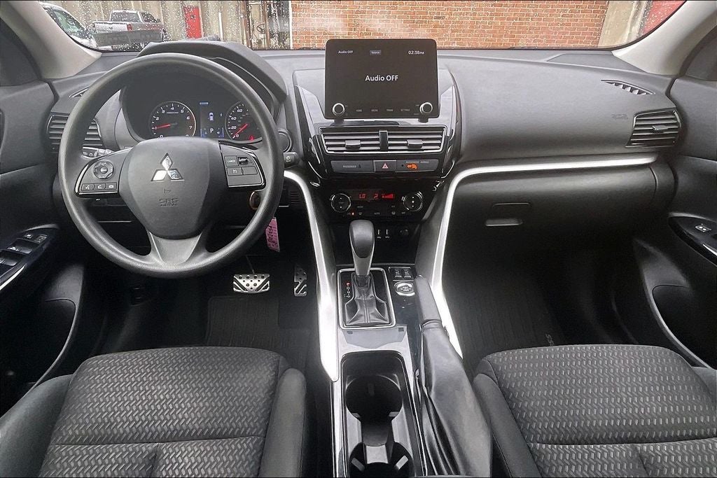 2022 Mitsubishi Eclipse Cross LE