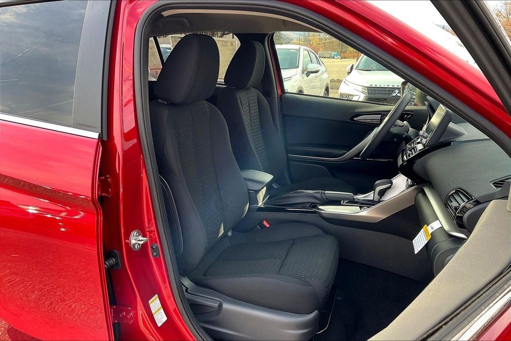 2026 Mitsubishi Eclipse Cross LE