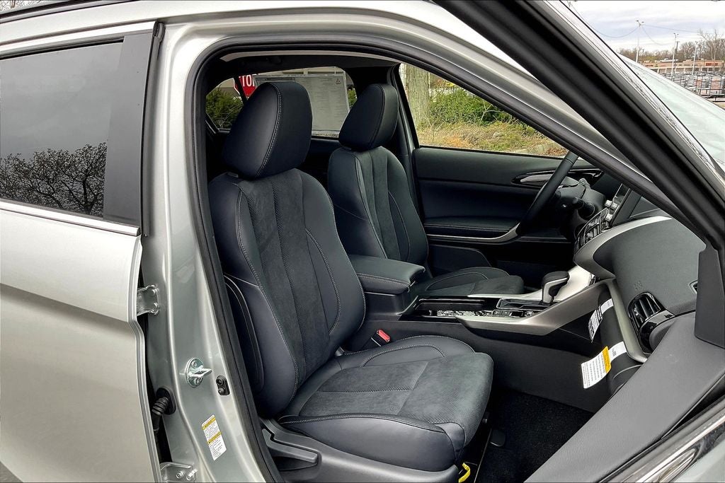 2025 Mitsubishi Eclipse Cross SE