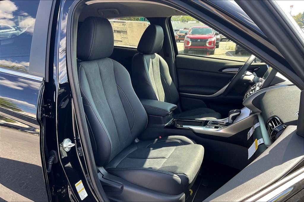 2026 Mitsubishi Eclipse Cross Black Edition