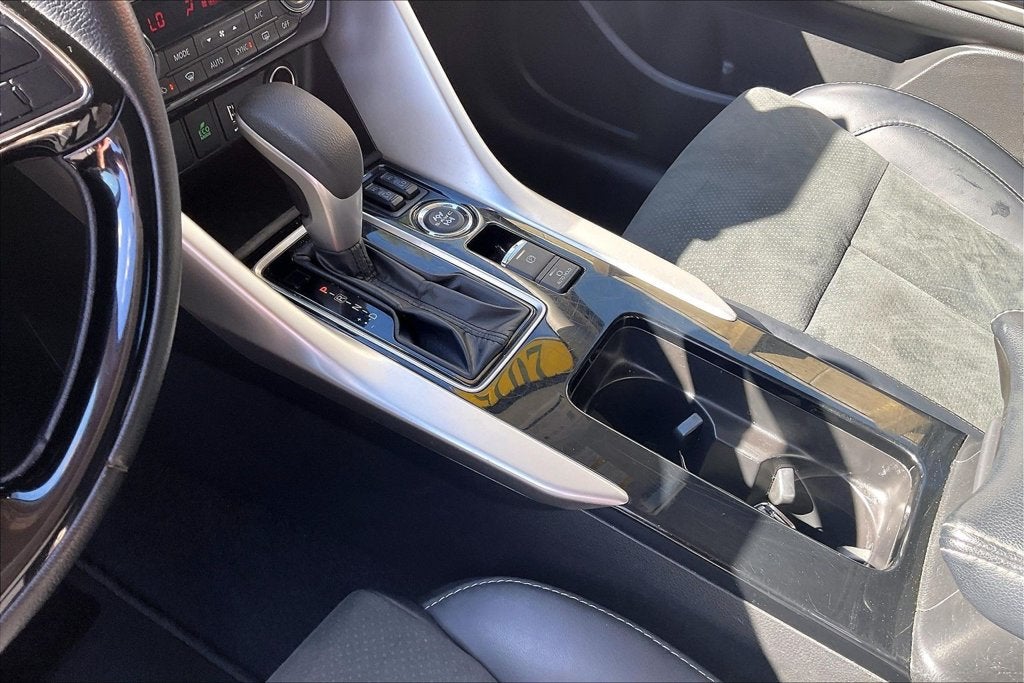 2025 Mitsubishi Eclipse Cross SE