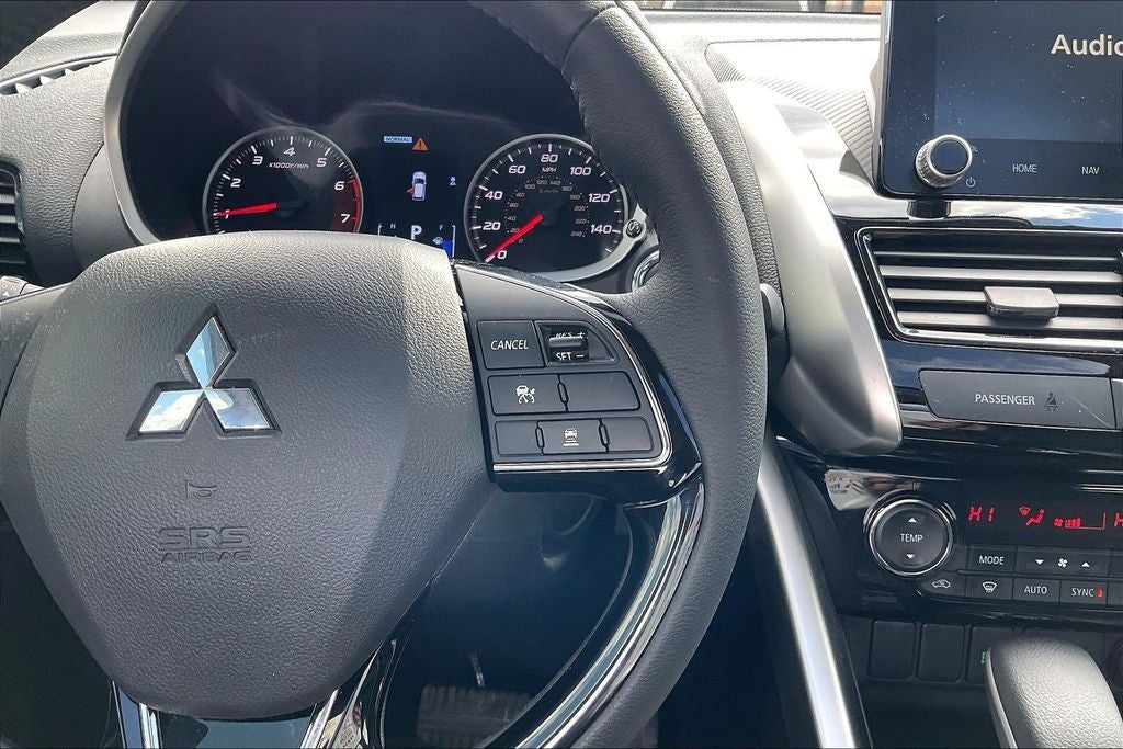 2025 Mitsubishi Eclipse Cross SE w/Pano