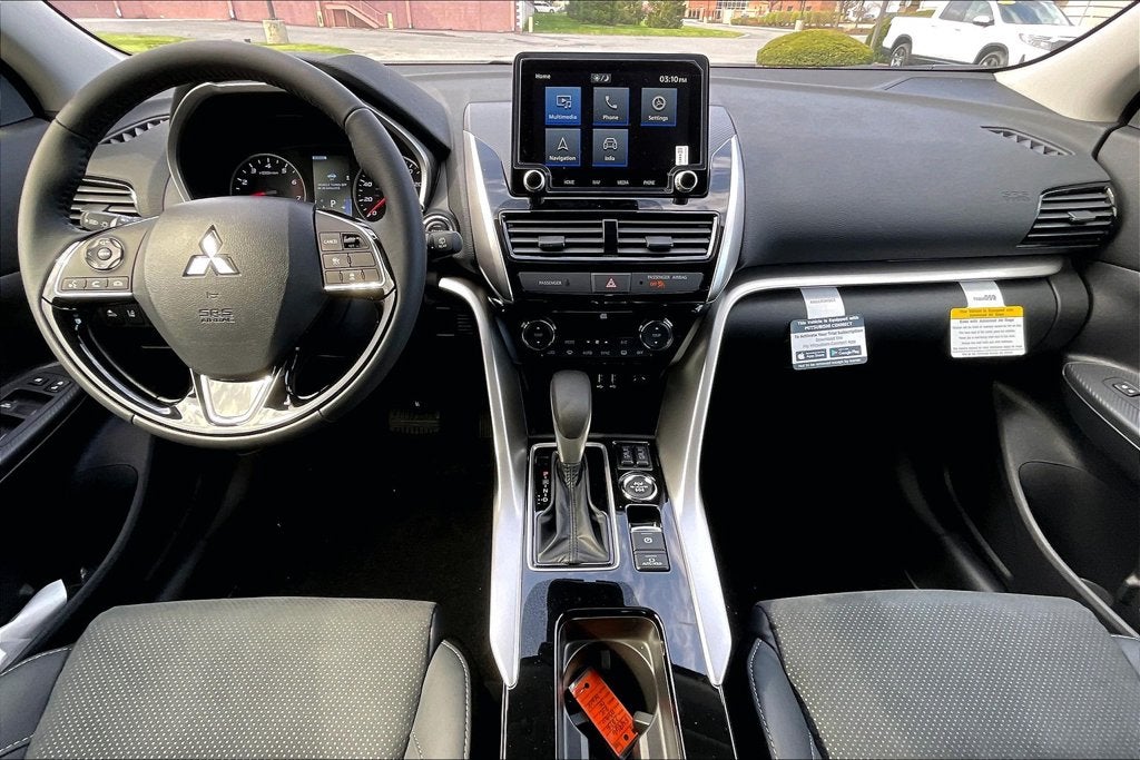 2025 Mitsubishi Eclipse Cross SE