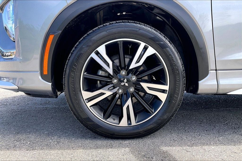 2023 Mitsubishi Eclipse Cross SEL Touring