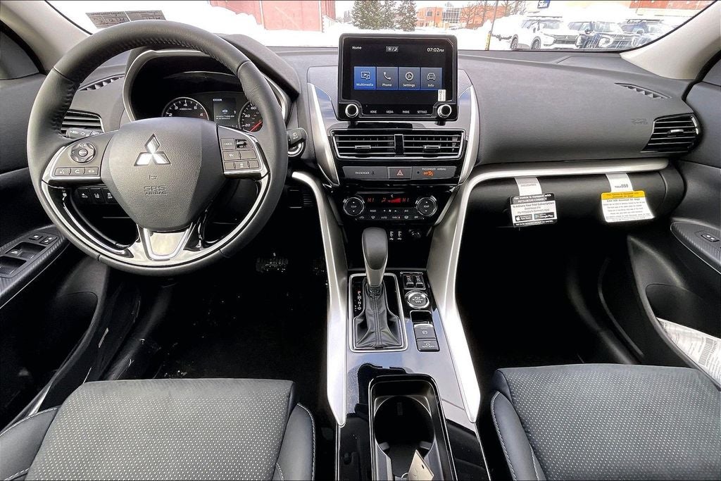 2026 Mitsubishi Eclipse Cross SE