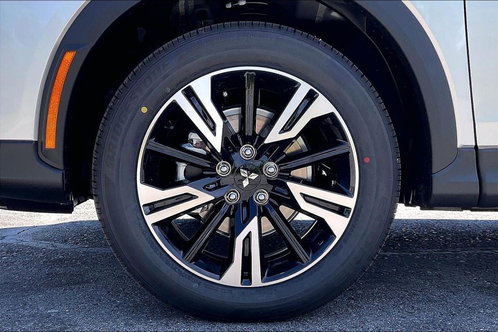 2026 Mitsubishi Eclipse Cross SE