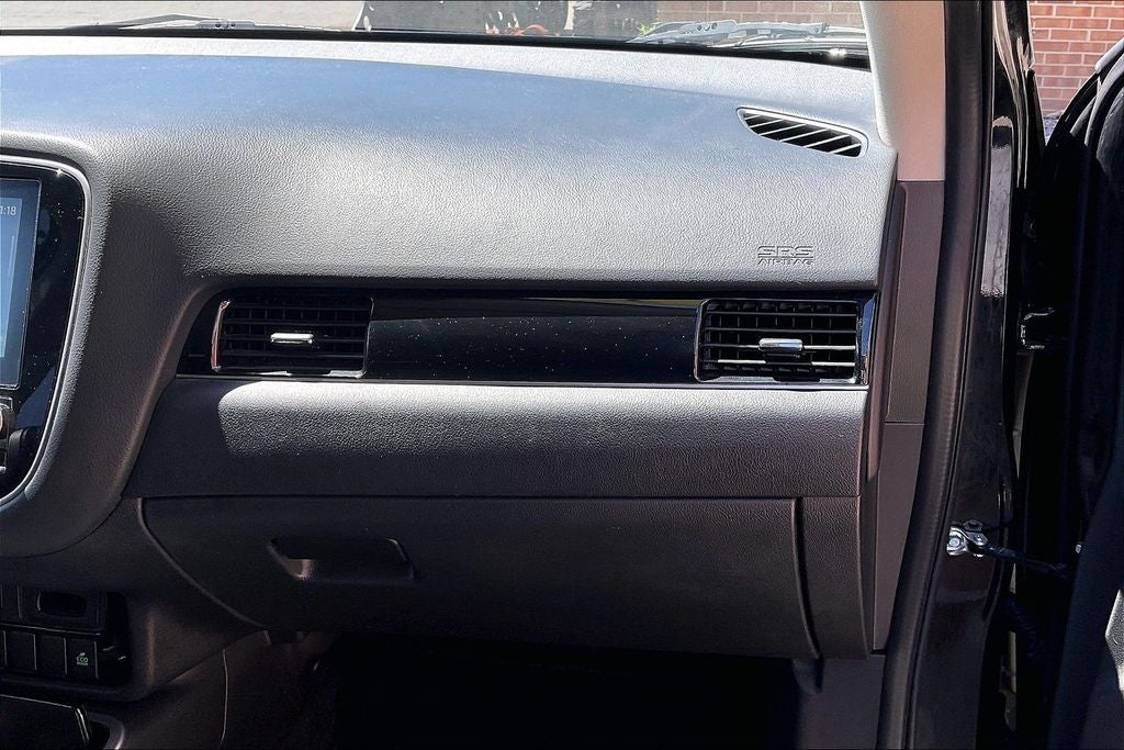 2020 Mitsubishi Outlander SE