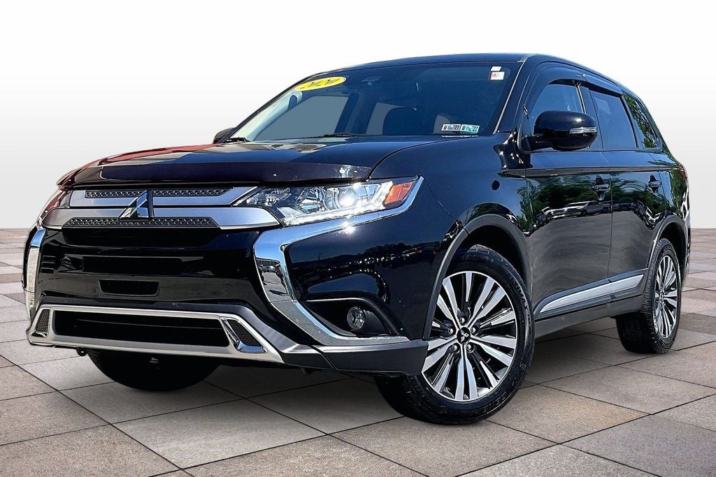 2020 Mitsubishi Outlander SE