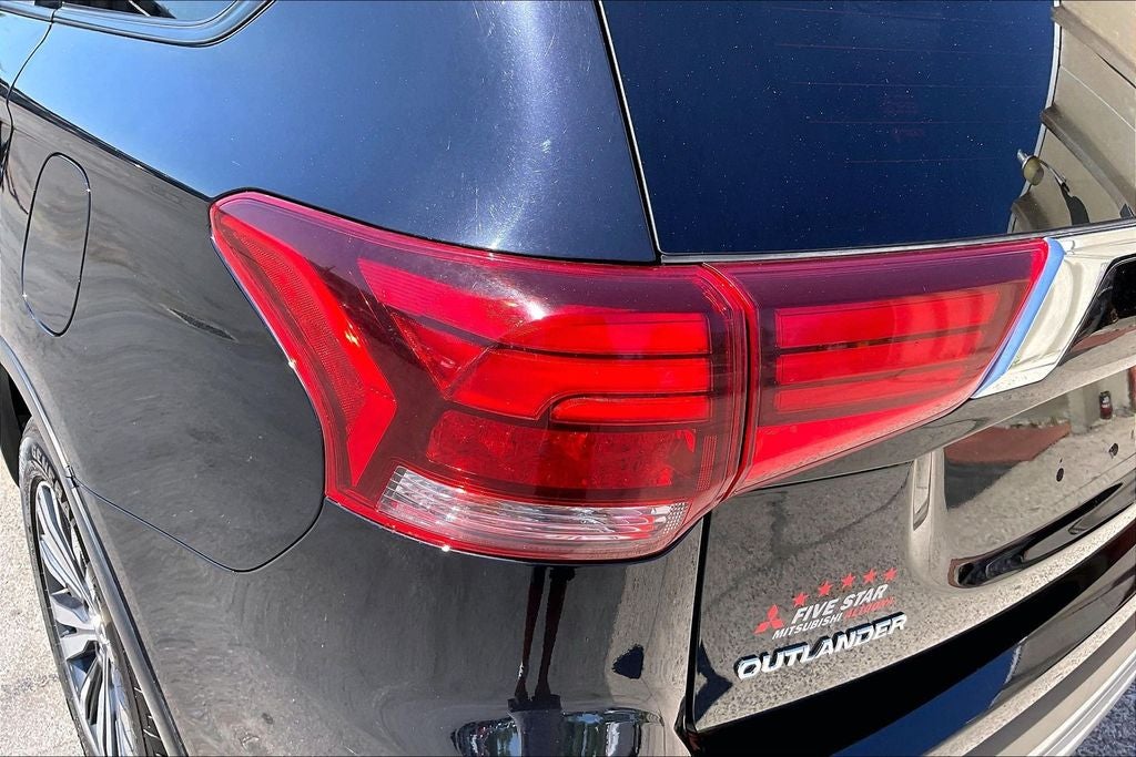 2020 Mitsubishi Outlander SE
