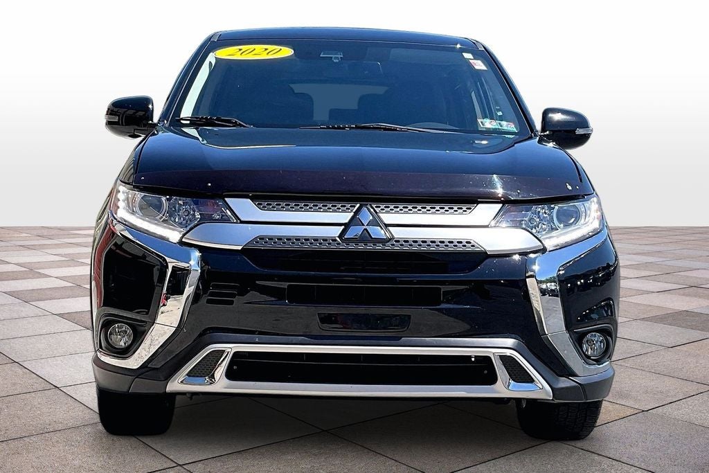2020 Mitsubishi Outlander SE