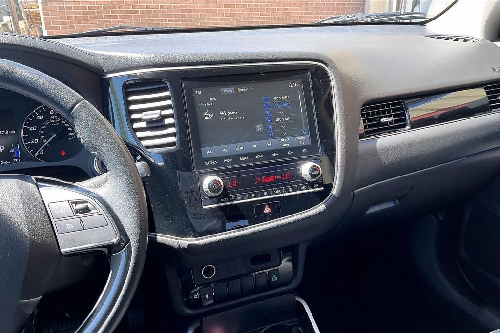 2020 Mitsubishi Outlander SE