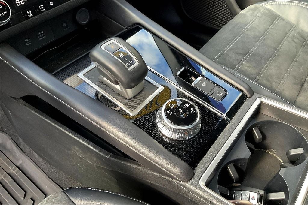 2022 Mitsubishi Outlander Black Edition