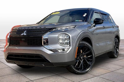 2022 Mitsubishi Outlander Black Edition