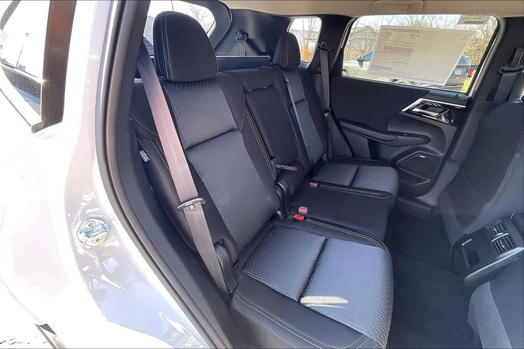 2026 Mitsubishi Outlander ES