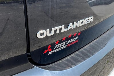 2025 Mitsubishi Outlander SE