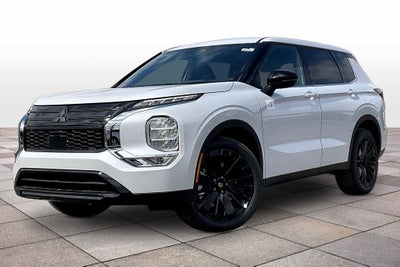 2026 Mitsubishi Outlander LE