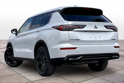 2026 Mitsubishi Outlander LE