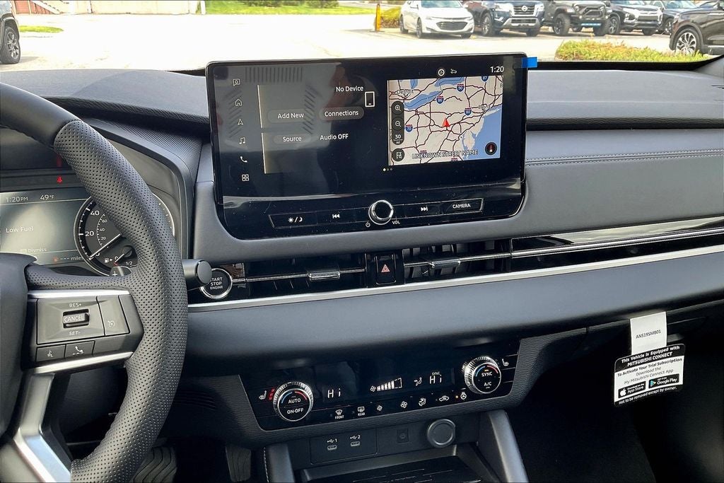 2026 Mitsubishi Outlander LE