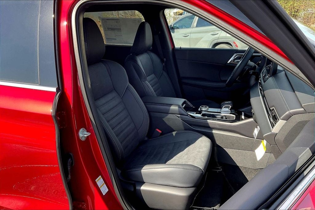 2026 Mitsubishi Outlander LE