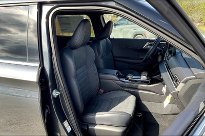 2026 Mitsubishi Outlander LE