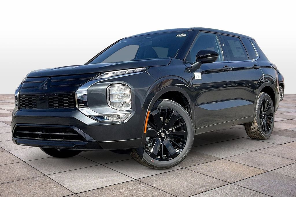 2026 Mitsubishi Outlander LE