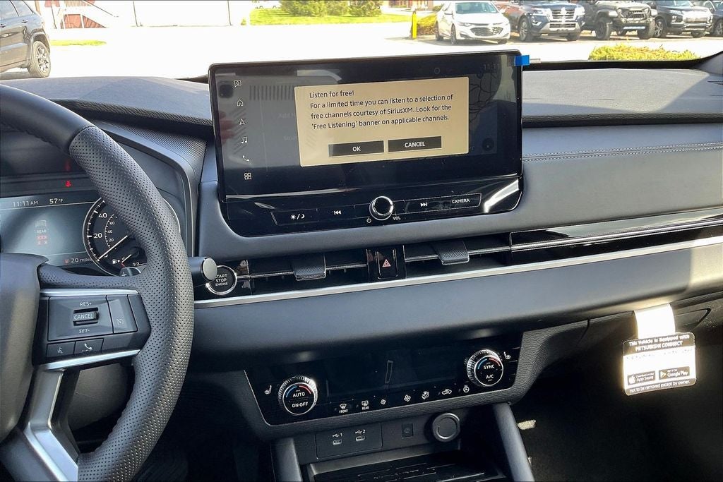 2026 Mitsubishi Outlander LE