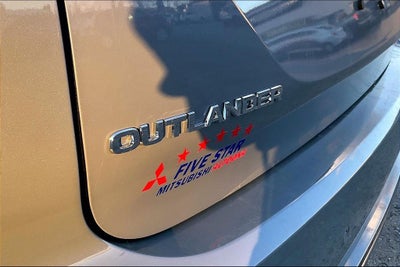 2026 Mitsubishi Outlander SE
