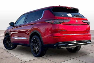 2026 Mitsubishi Outlander LE