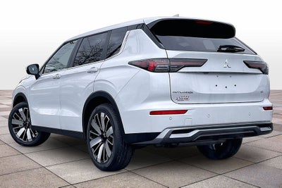 2026 Mitsubishi Outlander SE