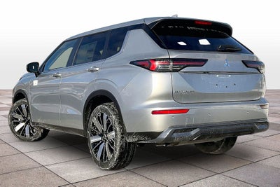 2026 Mitsubishi Outlander SE