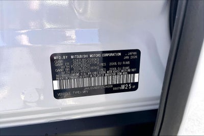 2026 Mitsubishi Outlander SE
