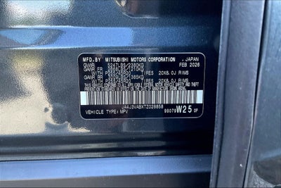 2026 Mitsubishi Outlander LE