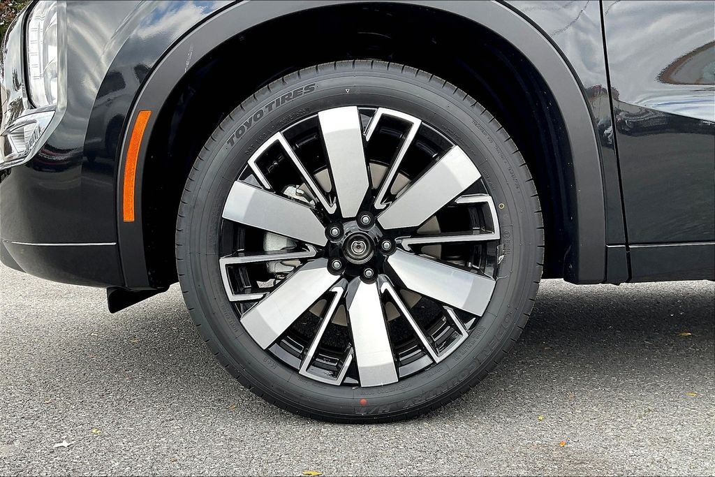 2025 Mitsubishi Outlander SEL