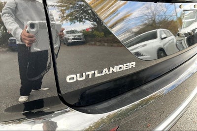 2025 Mitsubishi Outlander SEL