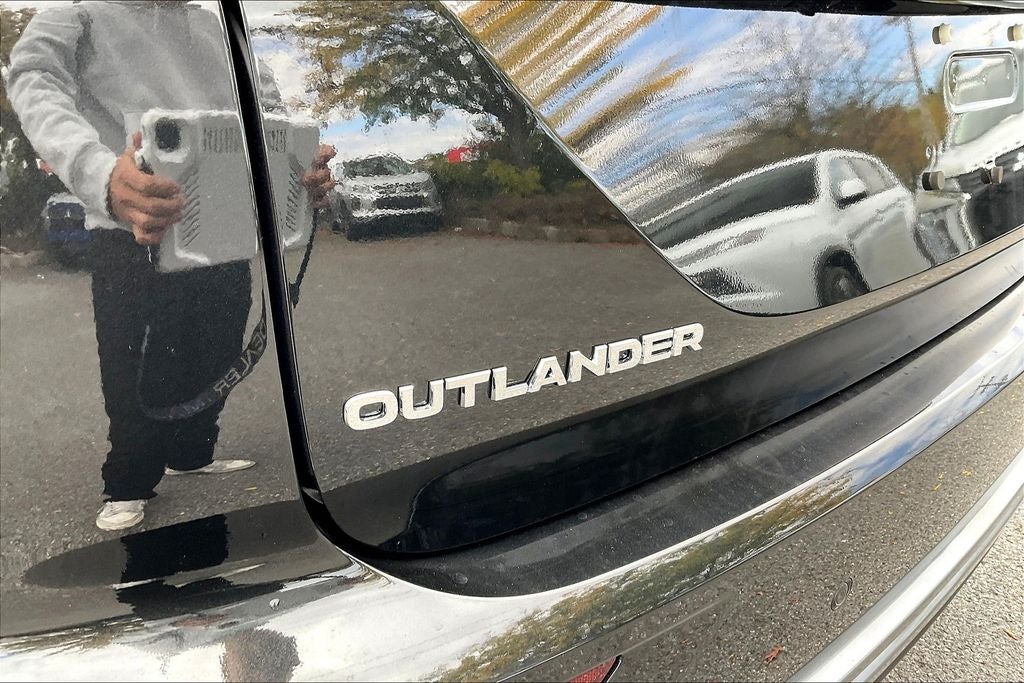 2025 Mitsubishi Outlander SEL